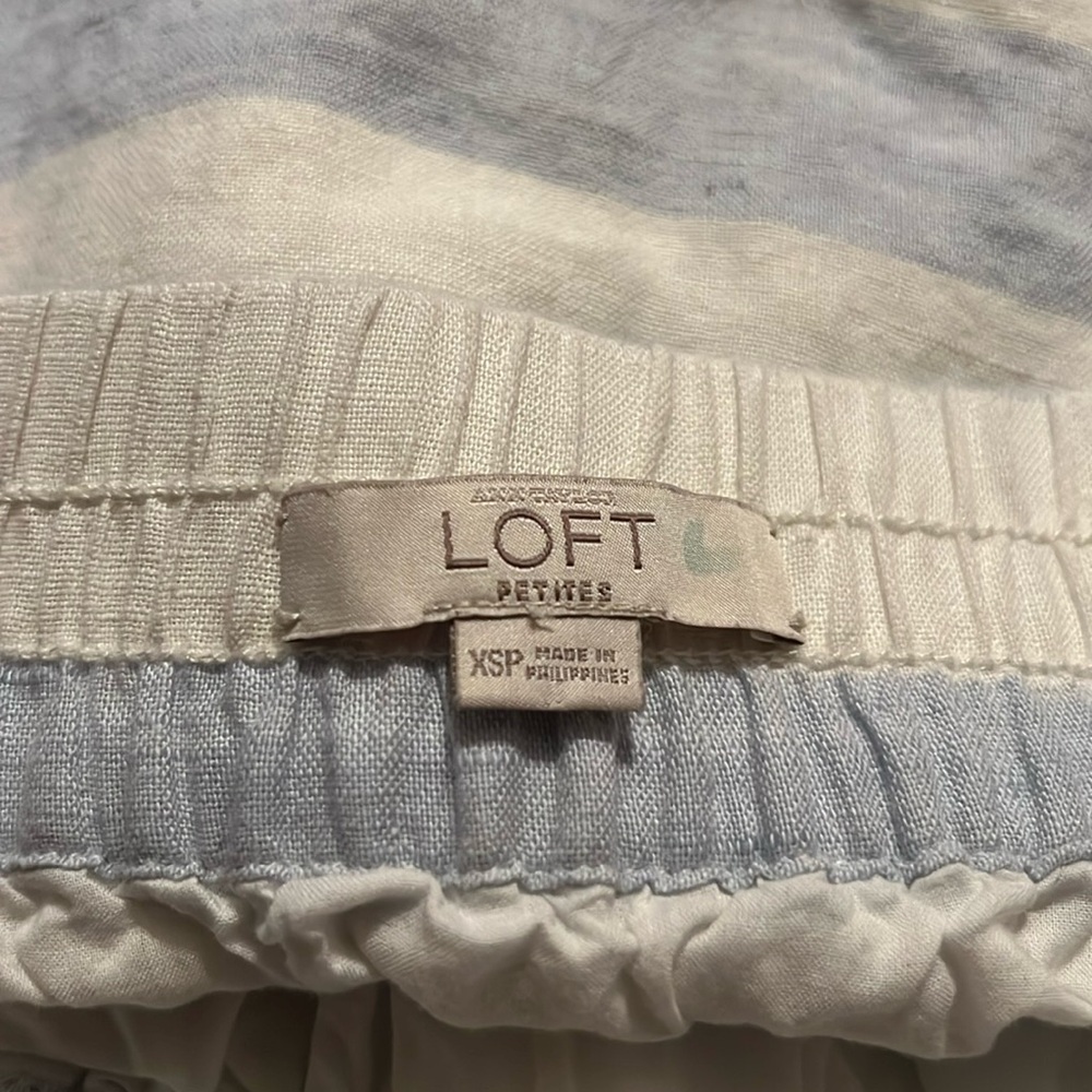 ⭐️ 3 For $15 LOFT Line Blend Striped Skirt - Picture 5 of 6